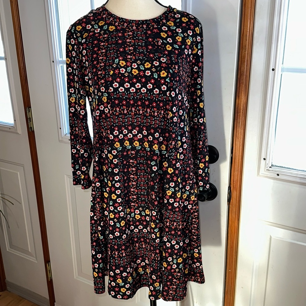 BCBGeneration Stretchy Floral Dress